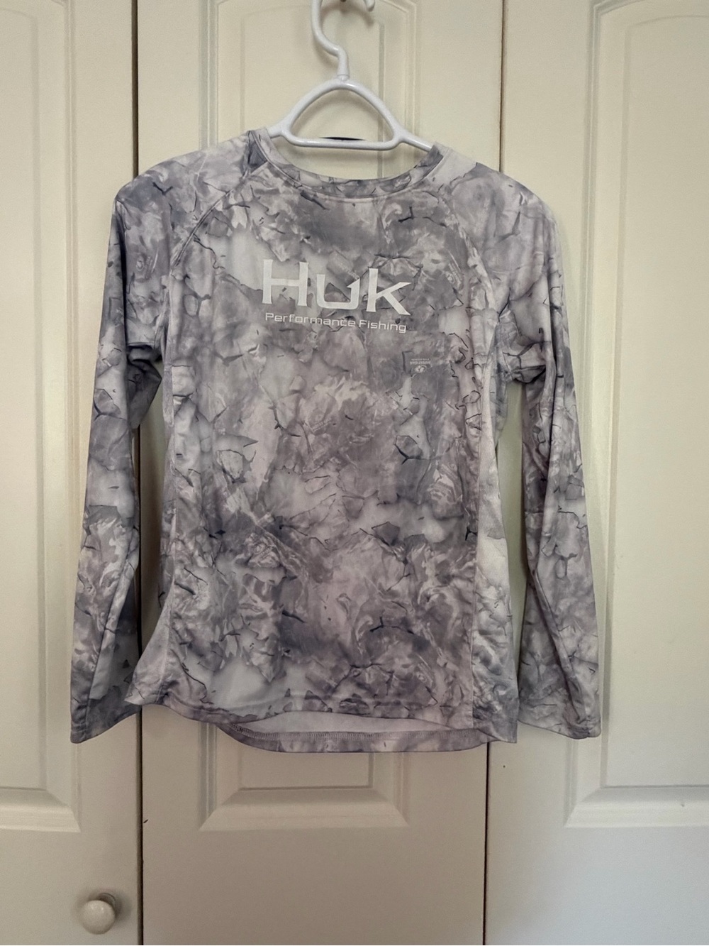 Huk Kids' Long Sleeve Performance Tee - Gray Marble